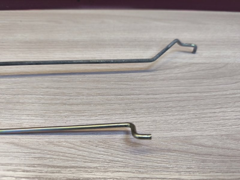 Тяга замка двери