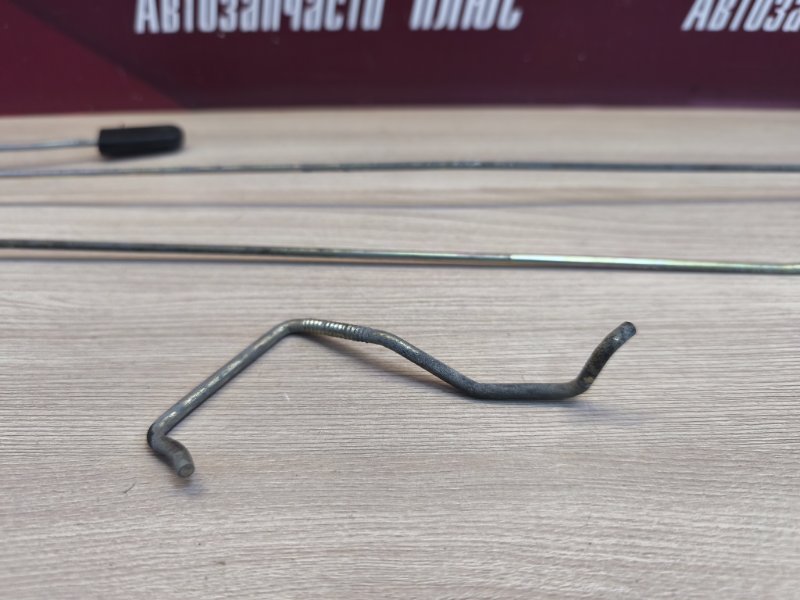 Тяга замка двери