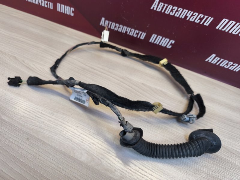 Проводка двери