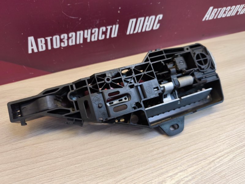 Ручка двери внешняя