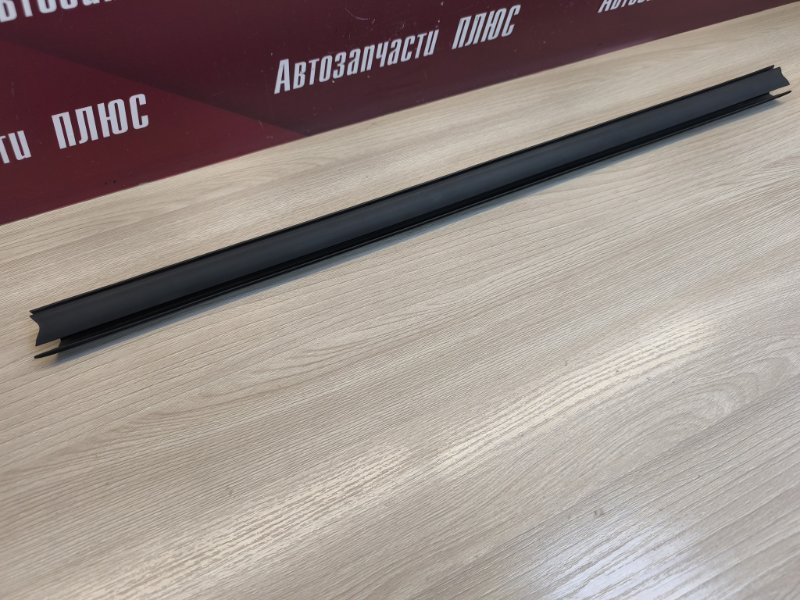 Уплотнитель стекла двери внутренний