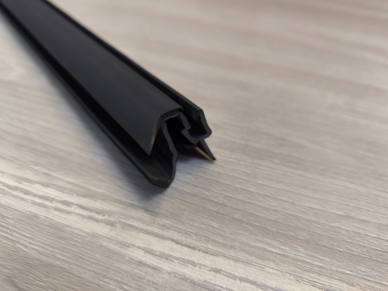 Уплотнитель стекла двери внутренний