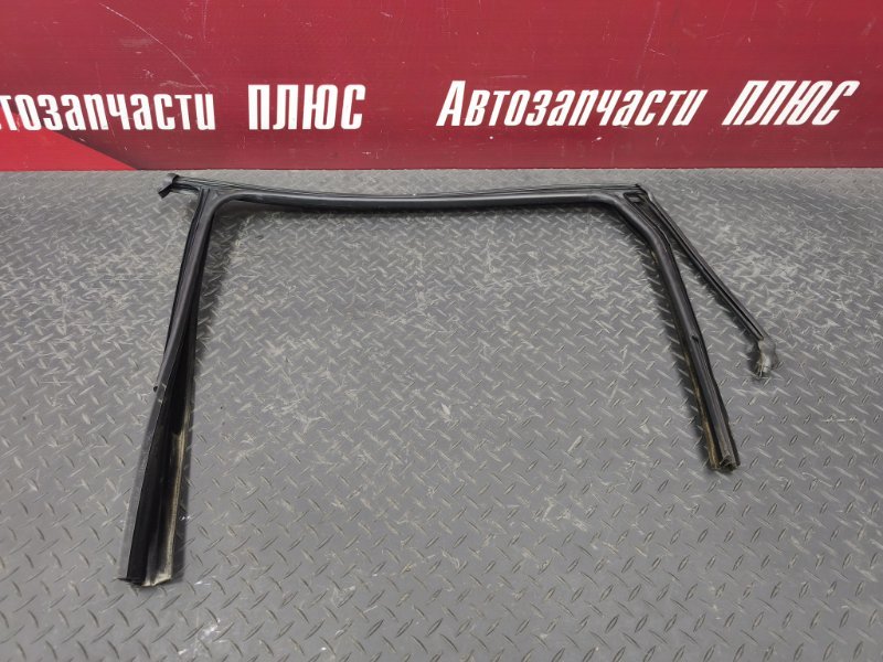 Уплотнитель рамки двери