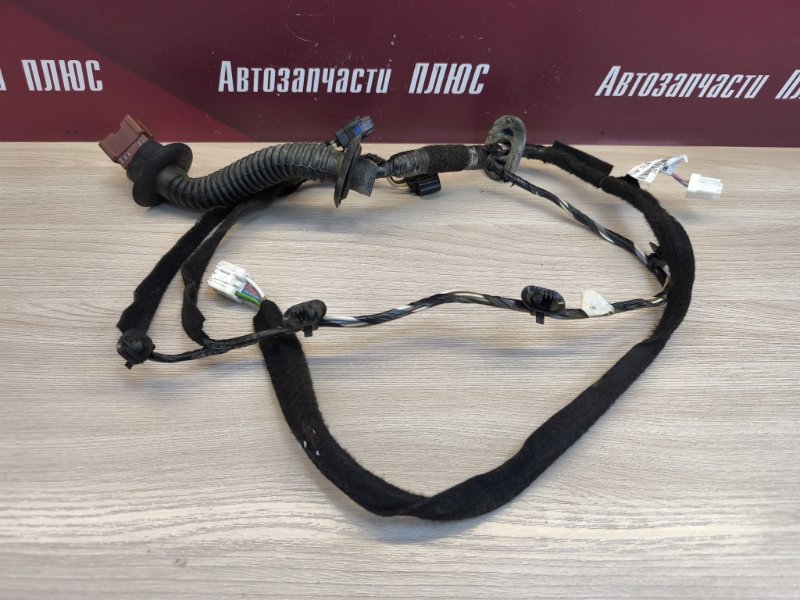 Проводка      двери