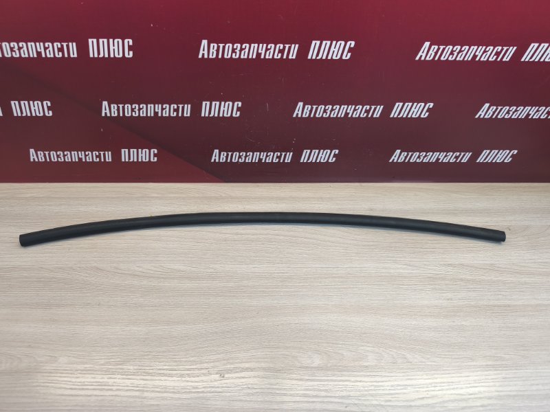 Уплотнительная резинка боковой двери