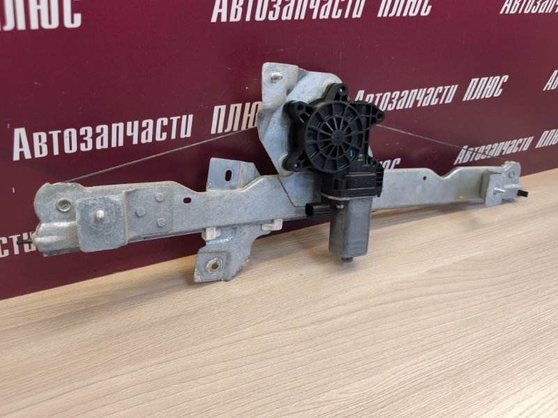 Стеклоподъемник    двери