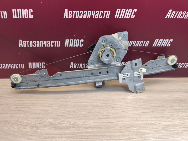 Стеклоподъемник    двери