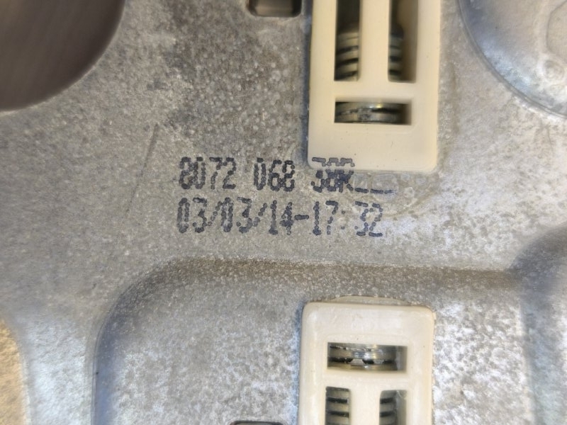 Стеклоподъемник    двери