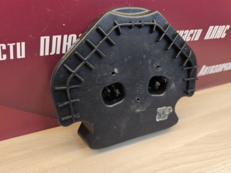 Кронштейн стеклоподъемника