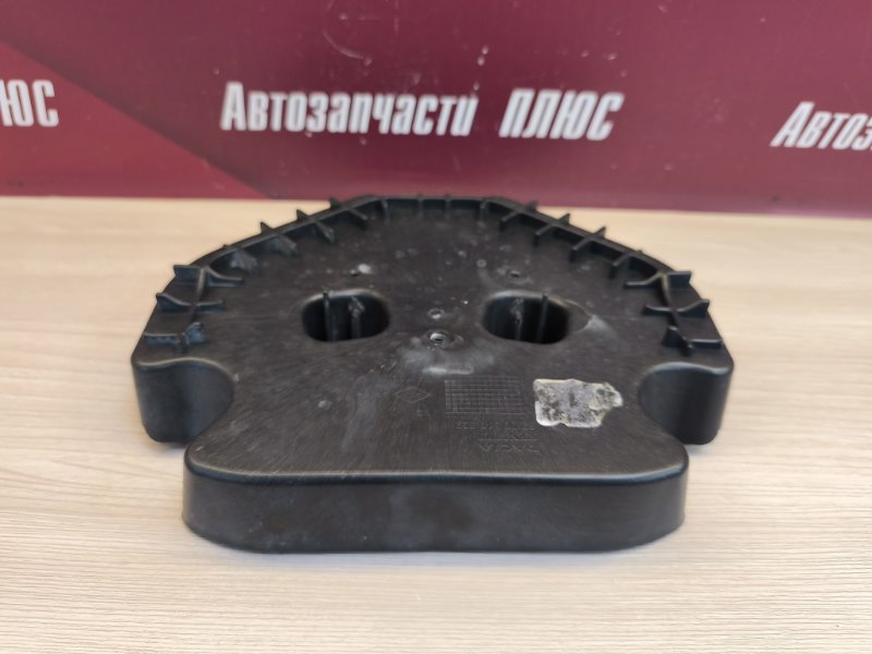 Кронштейн стеклоподъемника