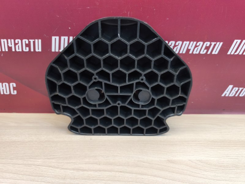 Кронштейн стеклоподъемника