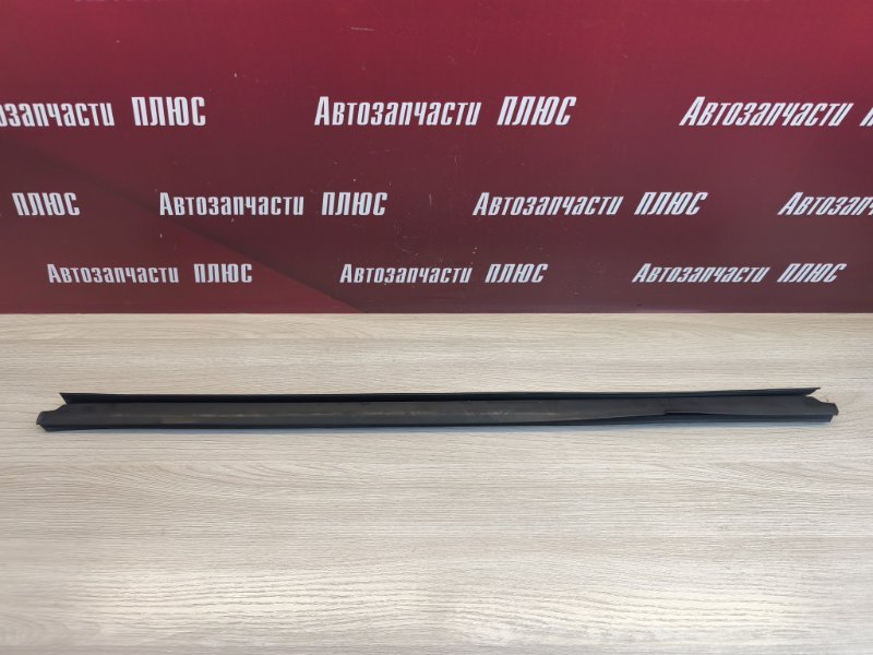 Уплотнитель стекла двери внутренний