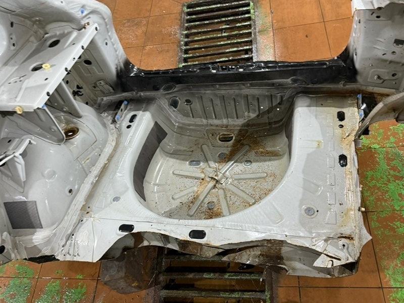 Ниша запасного колеса