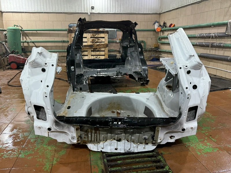 Ниша запасного колеса