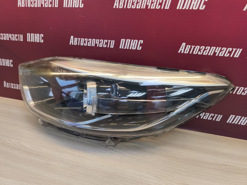 Стекло фары