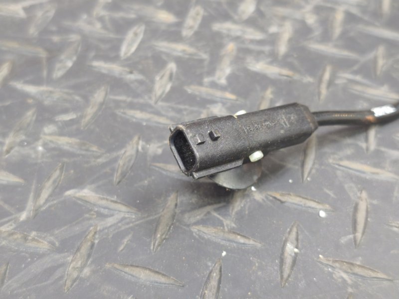 Кулак поворотный