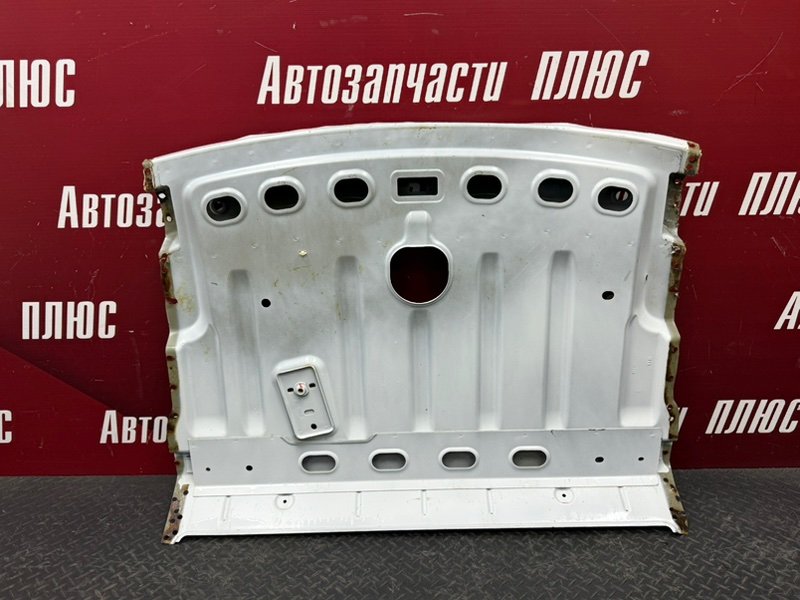 Задняя полка