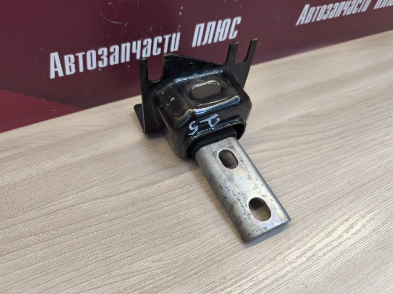 Опора двигателя