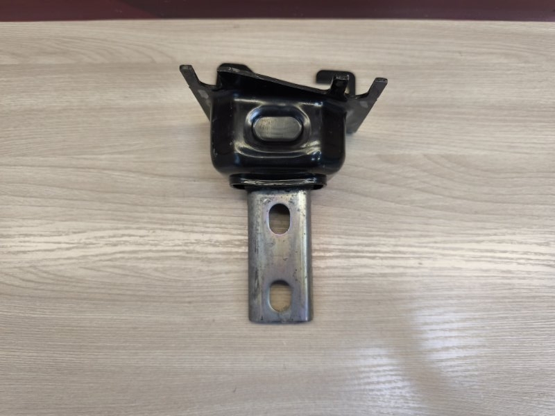 Опора двигателя