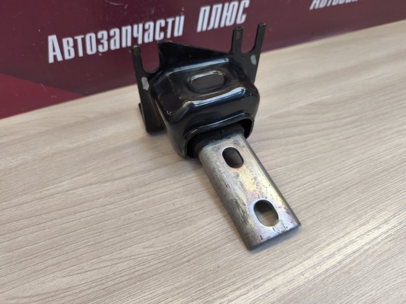 Опора двигателя