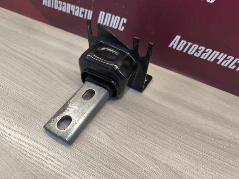 Опора двигателя