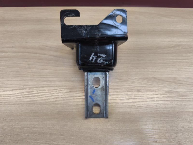 Опора двигателя