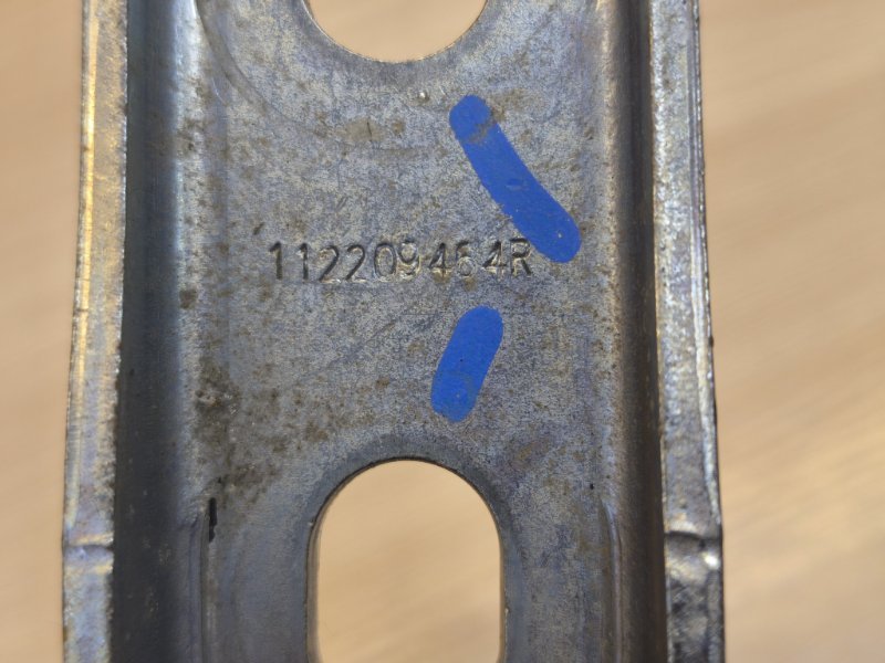 Опора двигателя