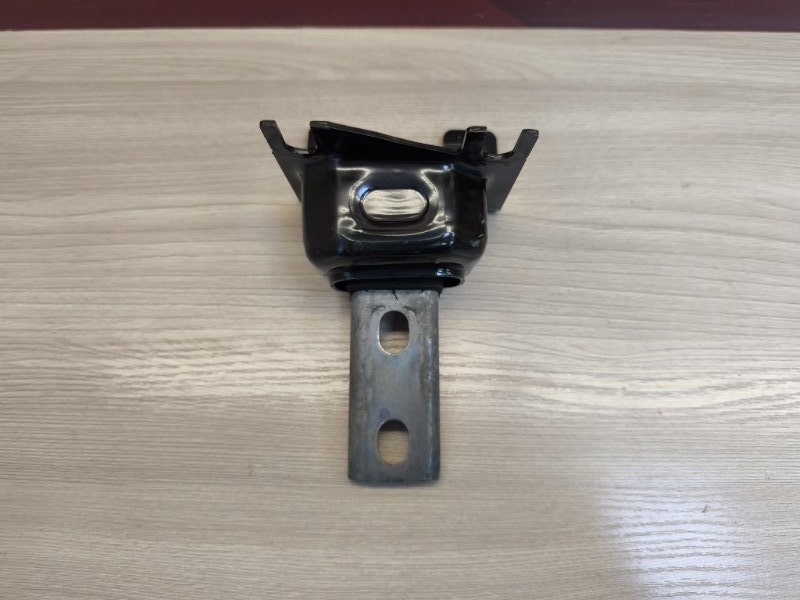 Опора двигателя