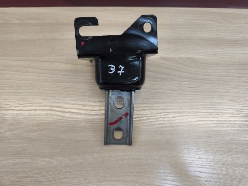 Опора двигателя