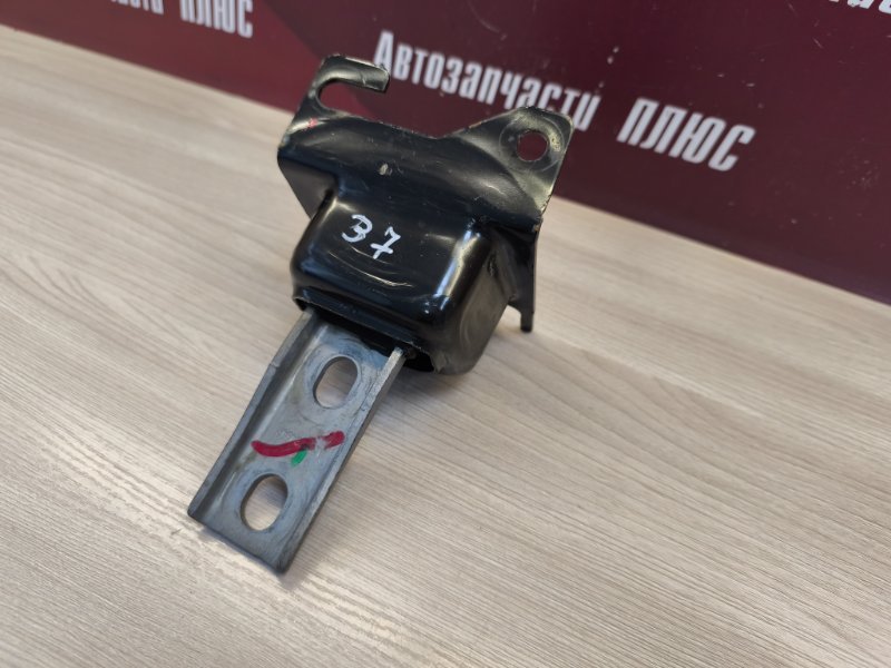 Опора двигателя