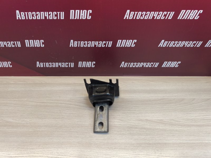 Опора двигателя