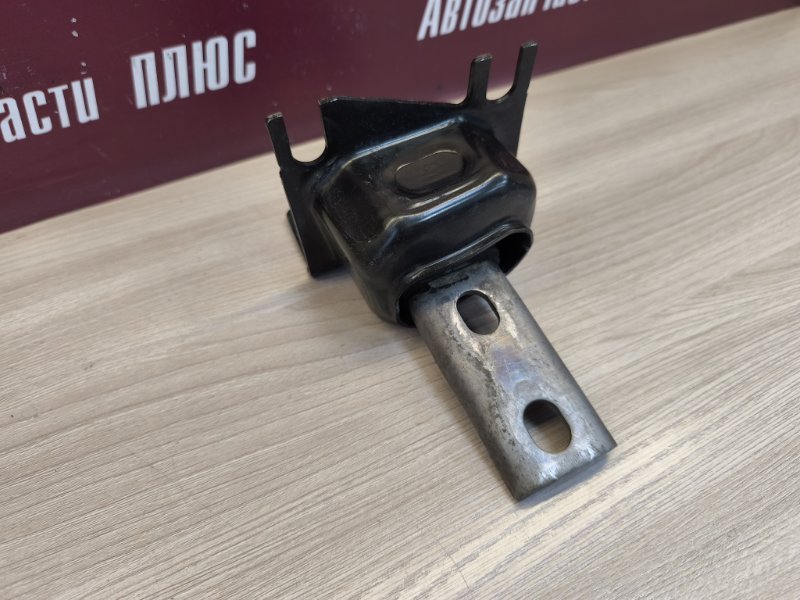 Опора двигателя