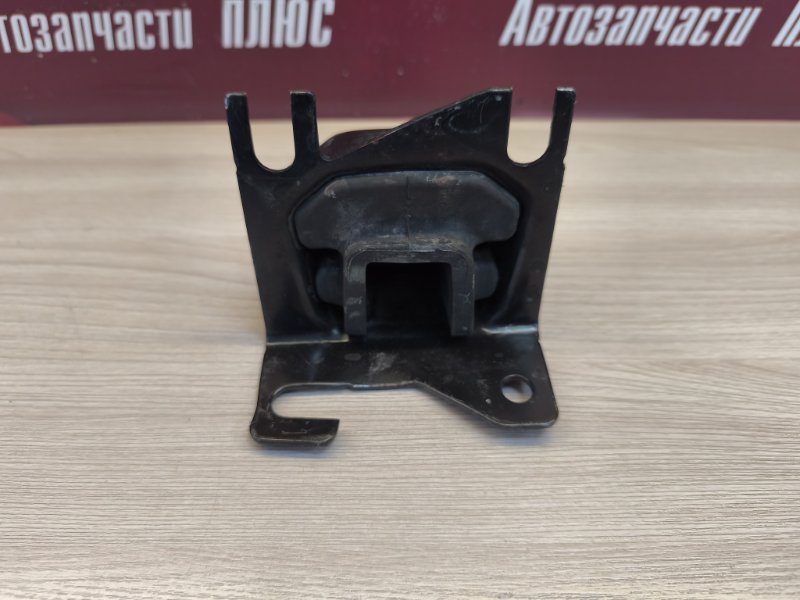 Опора двигателя