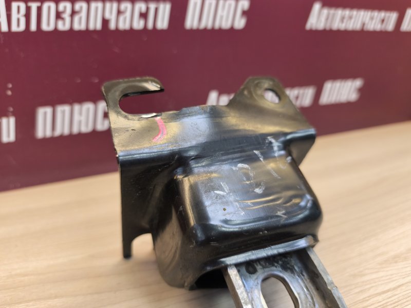 Опора двигателя