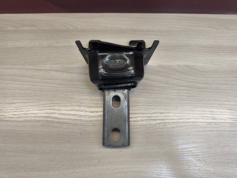 Опора двигателя