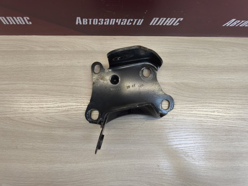 Кронштейн балки