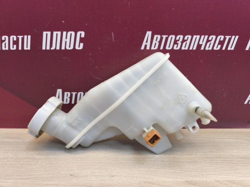 Бачок главного тормозного цилиндра