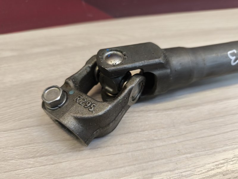 Рулевой карданчик