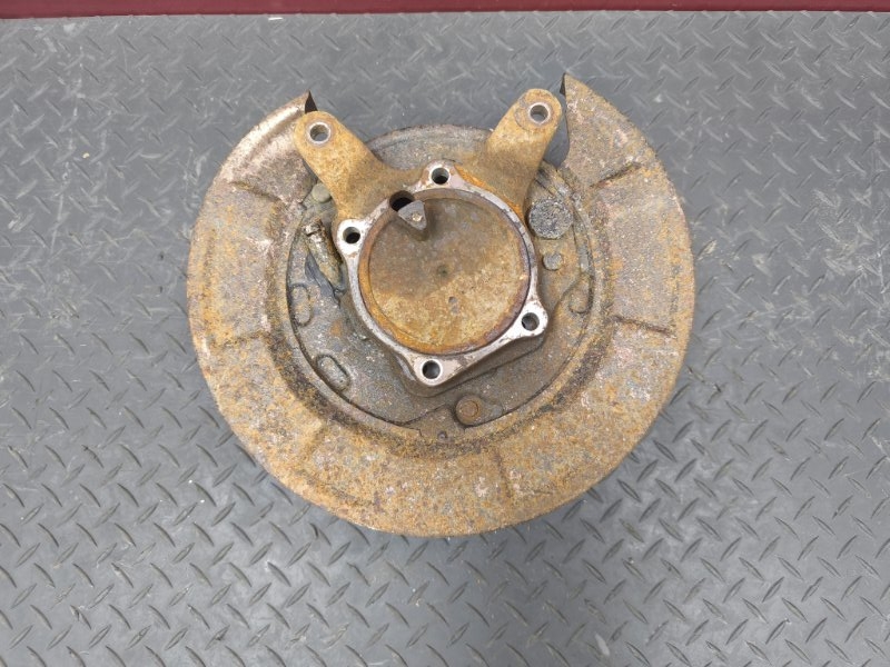 Кулак в сборе