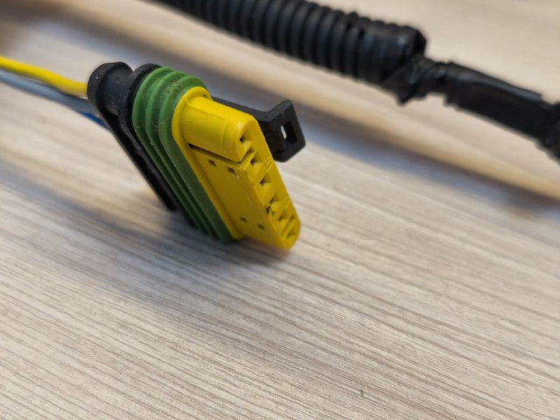 Проводка двери