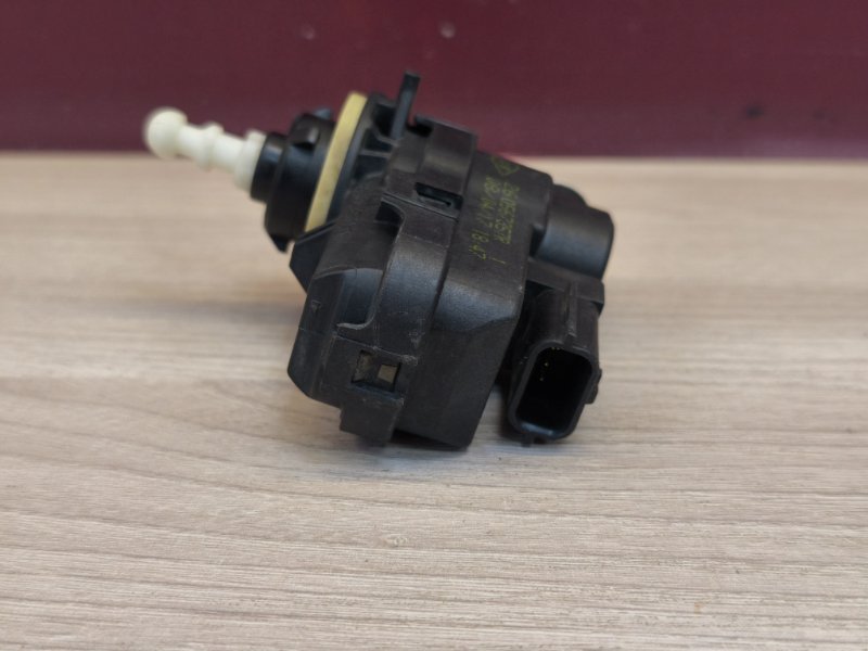 Корректор фар