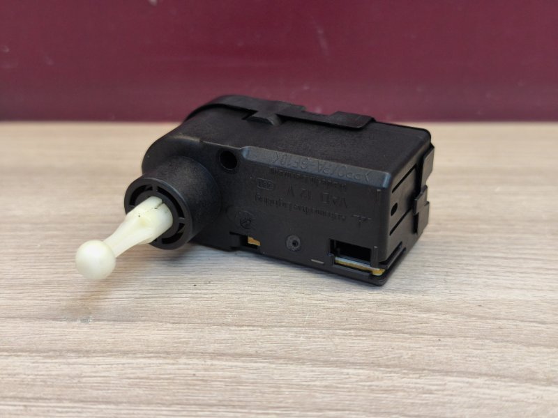 Корректор фар