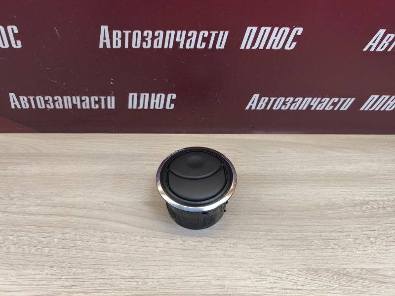 Воздушный дефлектор салона