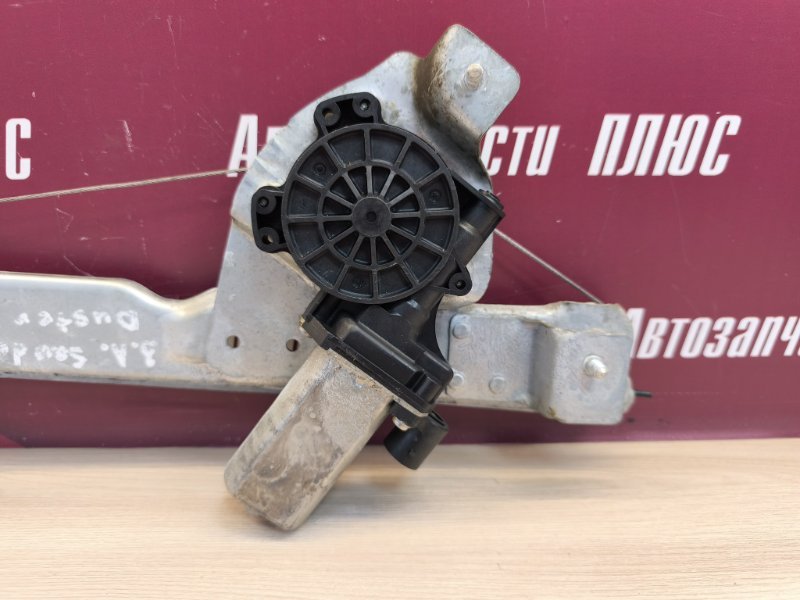 Стеклоподъемник    двери