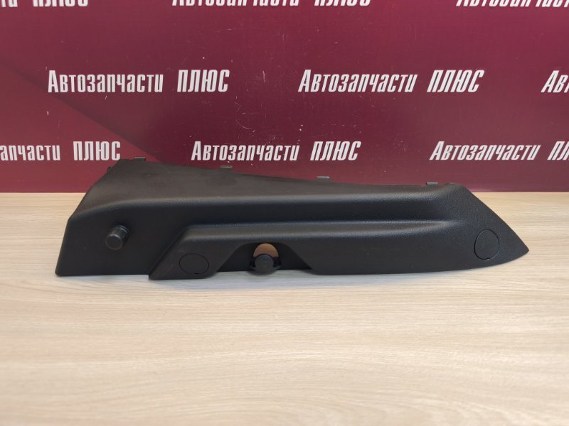 Держатель задней полки