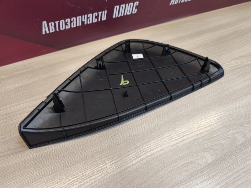 Накладка торпедо