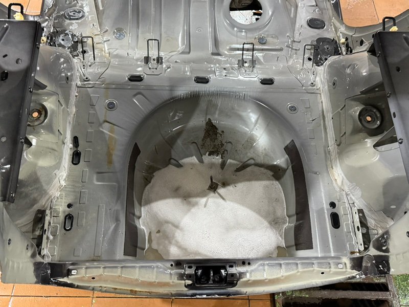 Ниша запасного колеса