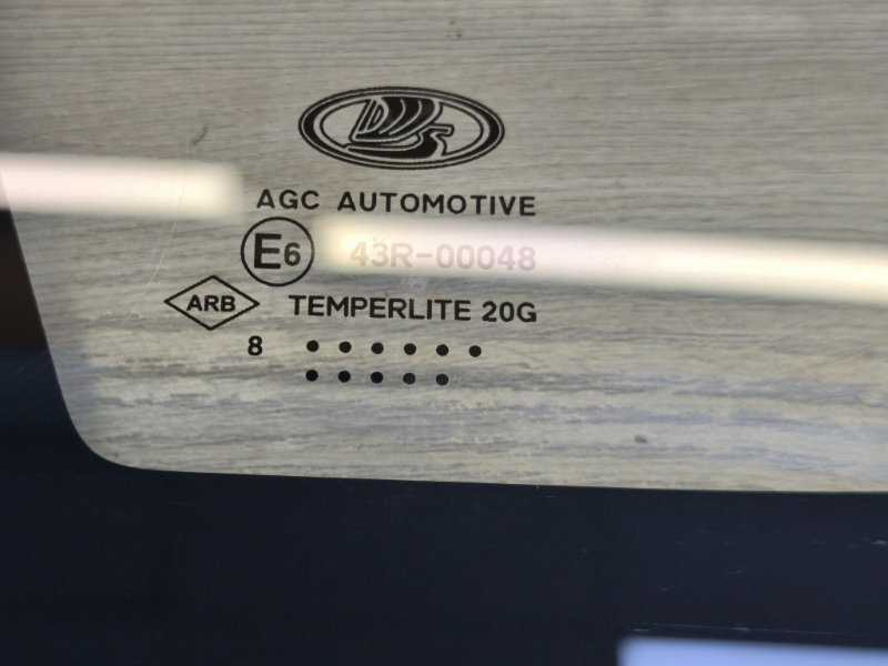 Форточка кузова