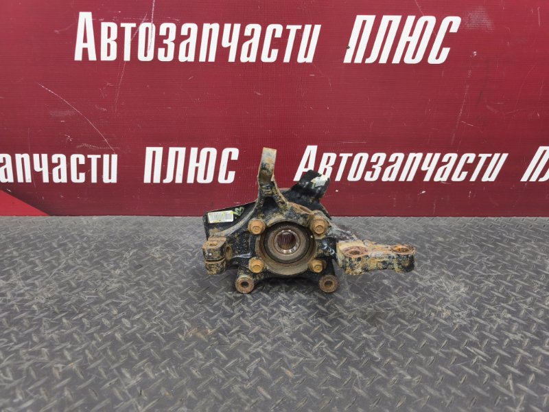 Кулак поворотный