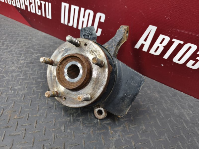 Кулак поворотный